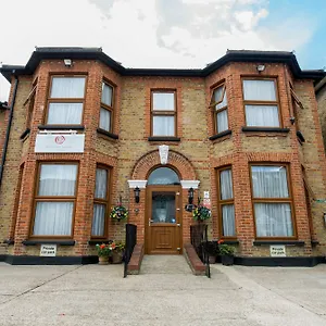 Rosalee Guest house